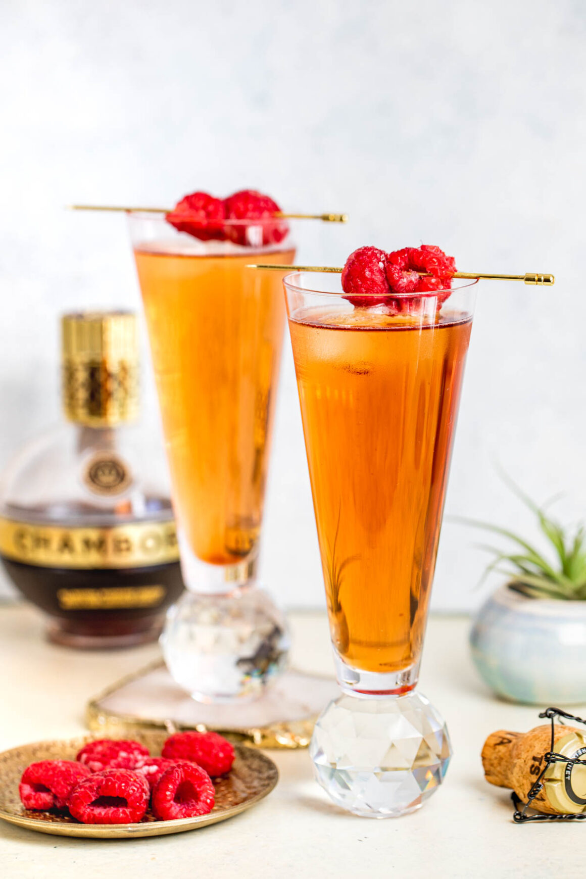 The Kir Royal is an exquisite champagne cocktail that effortlessly combines the freshness of sparkling wine with the fruity intensity.