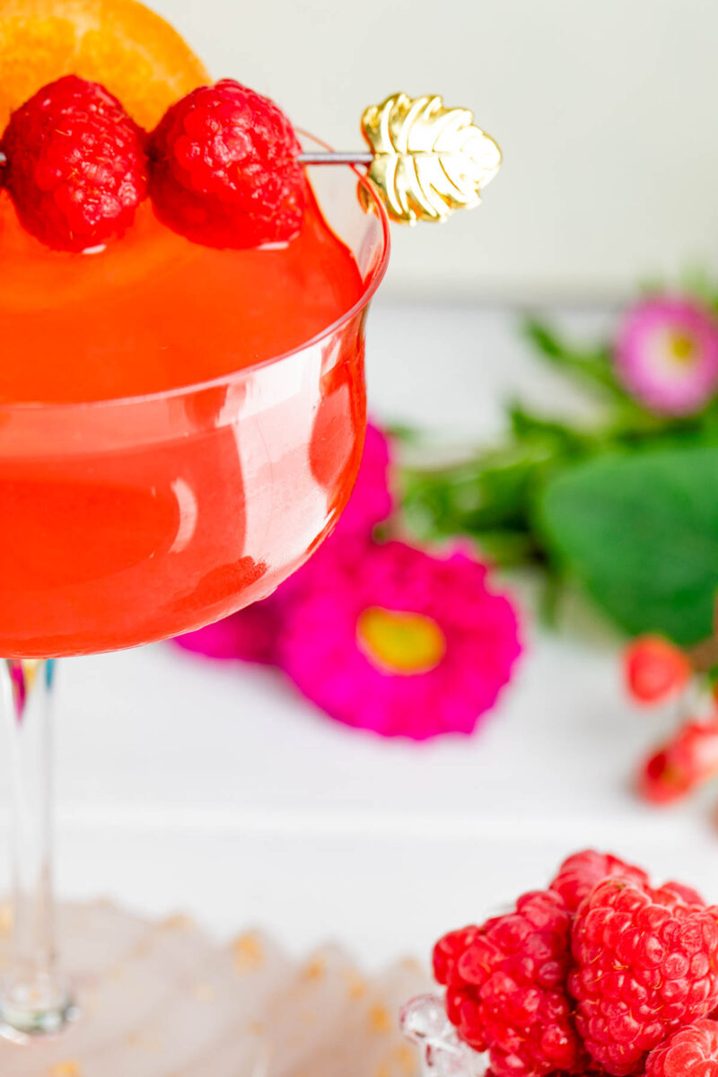 Frosted Raspberry Lemon Drop Recipe Raspberry Lemon Drop - Mixop